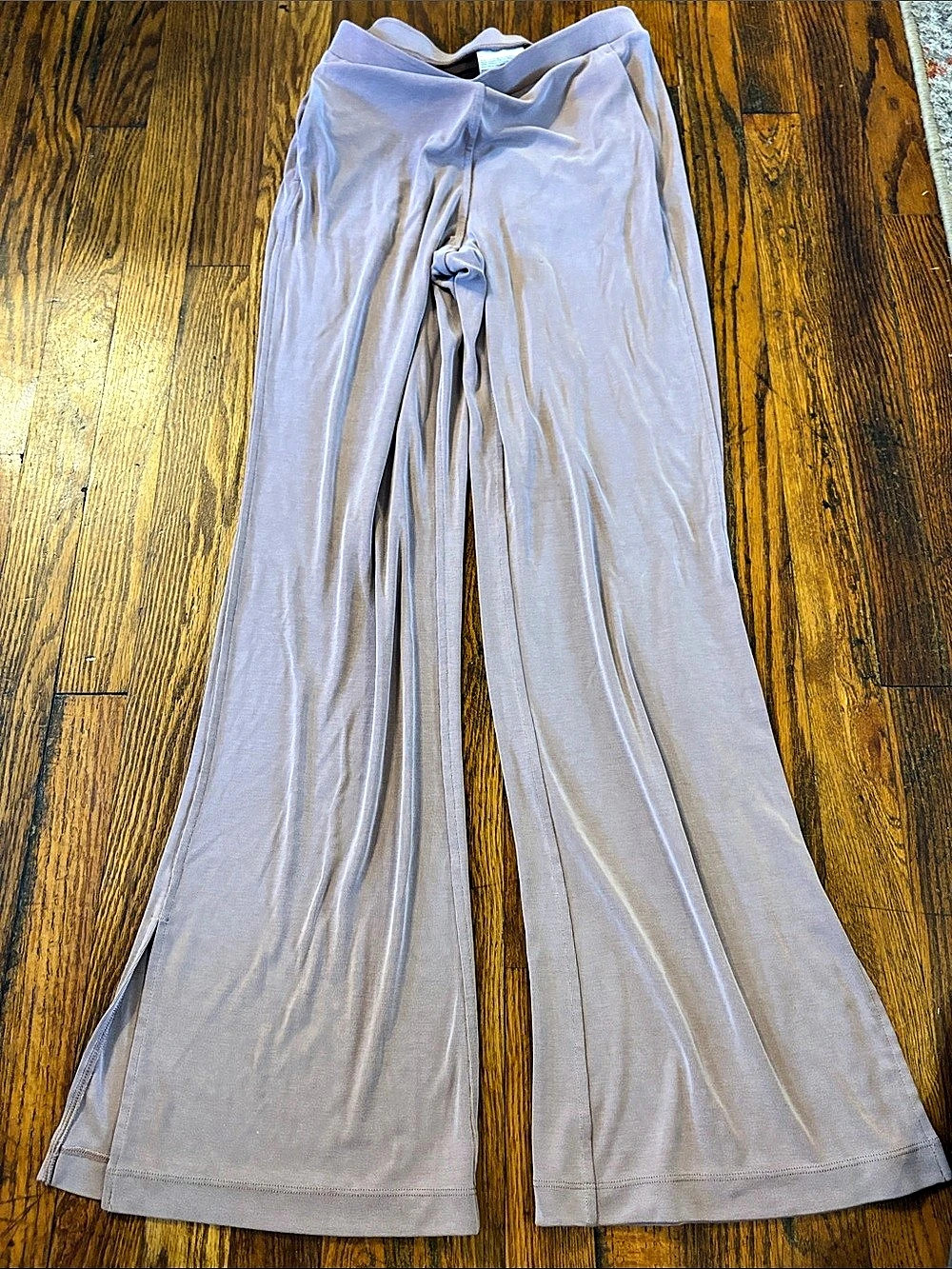 🎉Lululemon Drapey Softstreme Flared Pant Wide Leg Pants in Pale Purple Size M